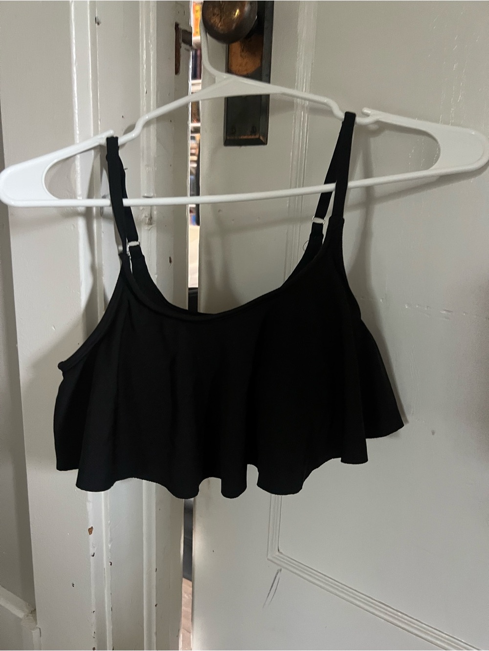 SHEIN Black Flounce Bikini Top